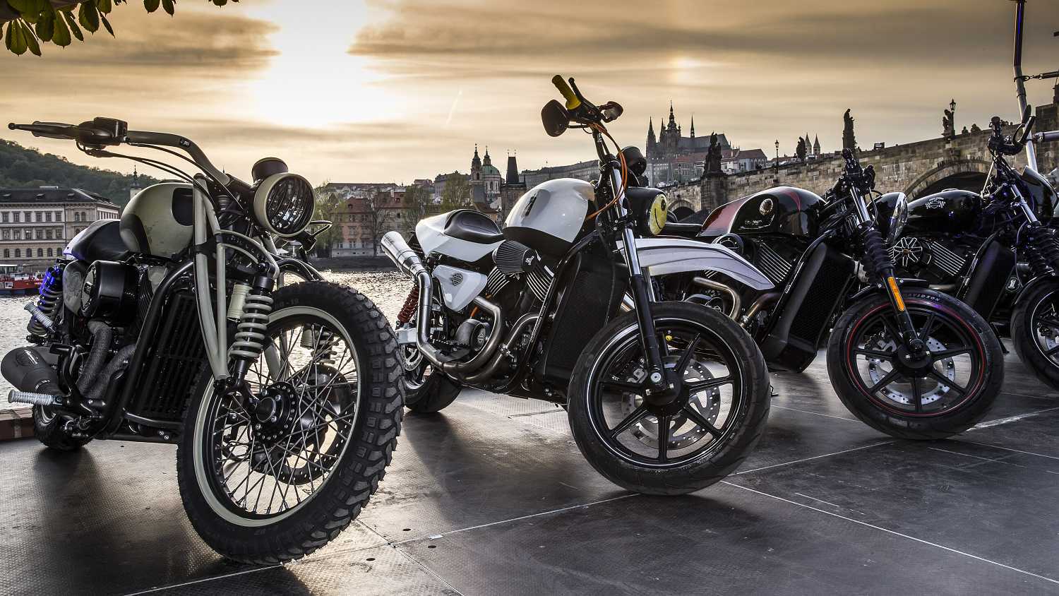 115. výročí založení Harley Davidson Praha 5 8.7.2018 1 | KARL LAGERFELD nový obchod ve Fashion Areně 17