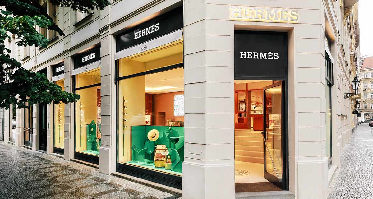 Pražský butik Hermès po rekonstrukci